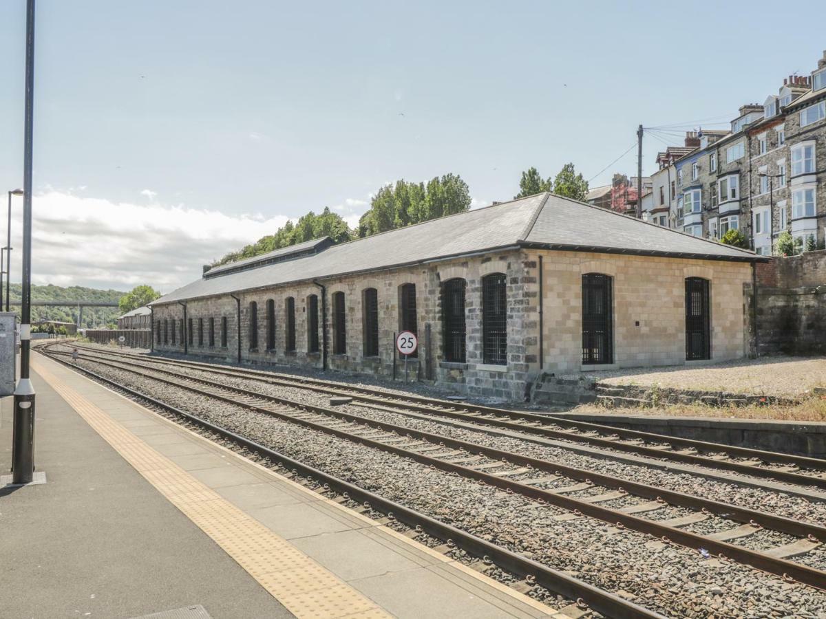 Mallard Engine Shed 惠特比 外观 照片